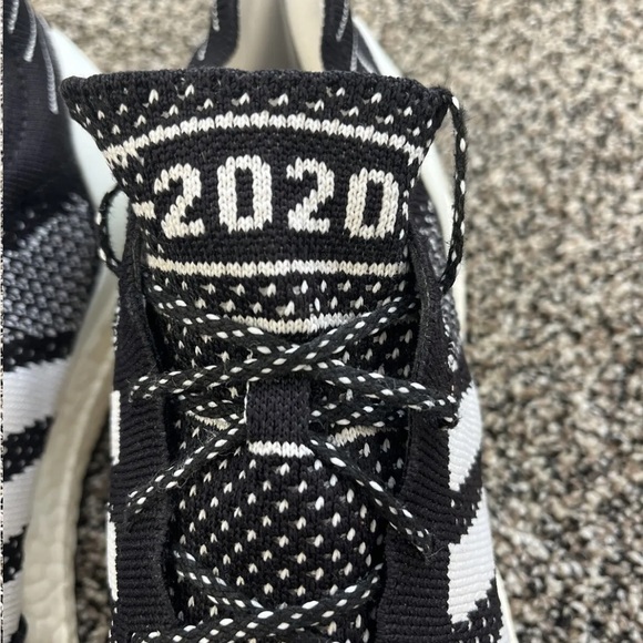 Adidas Ultraboost DNA Prime 2020 Mens Black Running Sneakers [FV6054] Size 11.5 - Picture 3 of 7